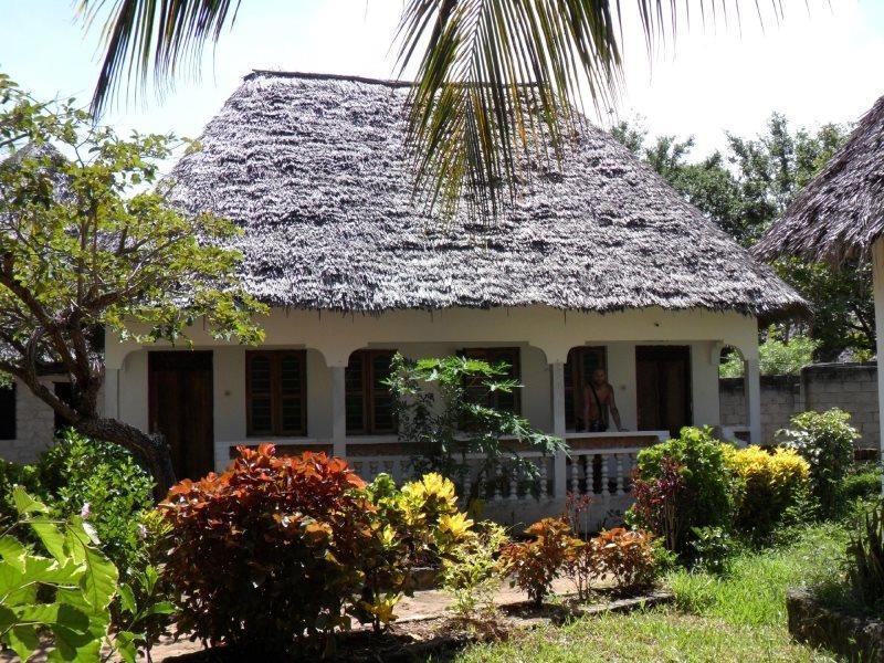 The Nungwi Inn Hotel 外观 照片